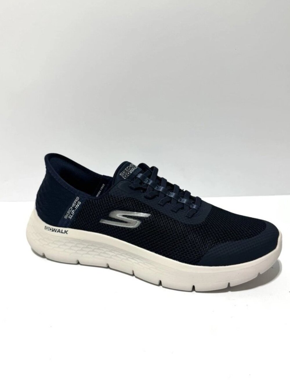 Skechers Womens GOwalk Flex Grand Entry Sneakers Size 9.5W